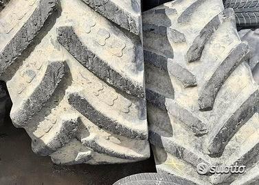 Coppia pneumatici usati 540 65 38 Michelin