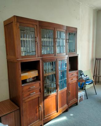 Credenza con vetrina 
