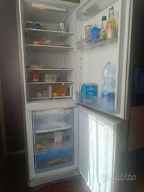 frigorifero combinato Indesit color argento
