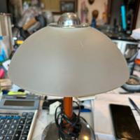 LAMPADA DA TAVOLO ARTEMIDE