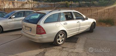 MERCEDES 270CDI AVANTGARDE 