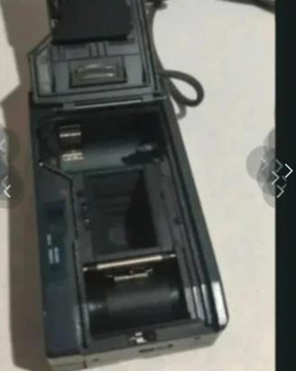Fotocamera con pellicola in perfette condizioni