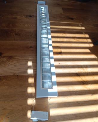 lampada a led per ufficio 