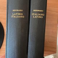 DIZIONARIO LATINO -ITA