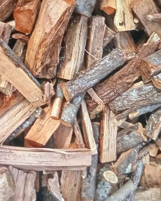 legna secca di bosco 