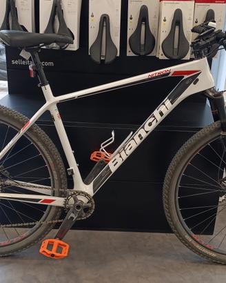 MTB Ruote da 29 Bianchi Nitron Carbonio Shimano XT