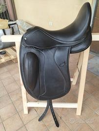 Sella da dressage