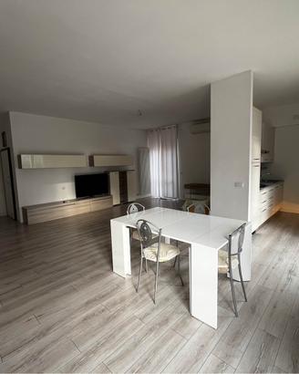 Apparentemente zona piscina