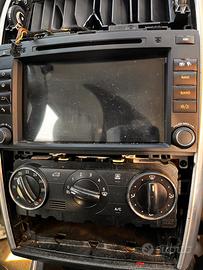 Mercedes comandi e display centrale