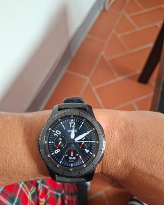 Samsubg gear s3 smartwatch