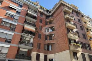 MONOLOCALE A ROMA