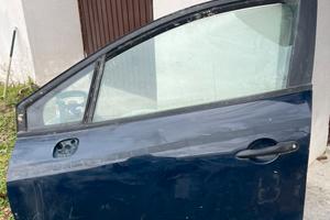 Sportello anteriore sinistro clio 4 2018