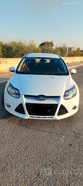 Ford Focus SW titanium 1.6 tdci