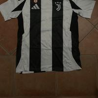 T-shirt calcio