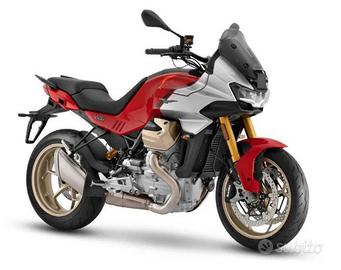 MOTO GUZZI V 100 MANDELLO S