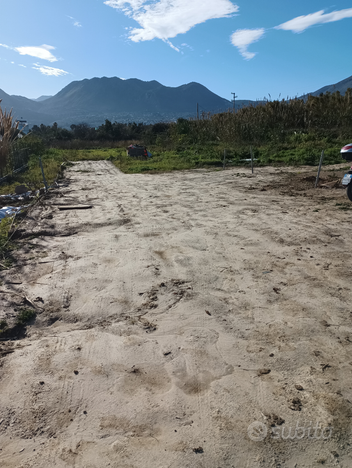 Terreno verde agricolo attrezzato