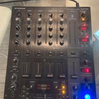 Mixer Behringer DJX 750