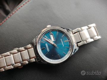 Citizen modello NY4058-79L. 