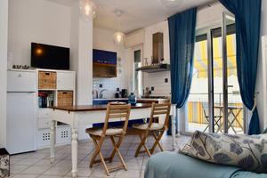 SAN VINCENZO rif.7 bilocale a 200 metri mare