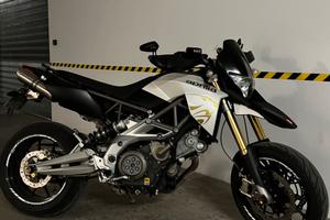 Aprilia Dorsoduro 750
