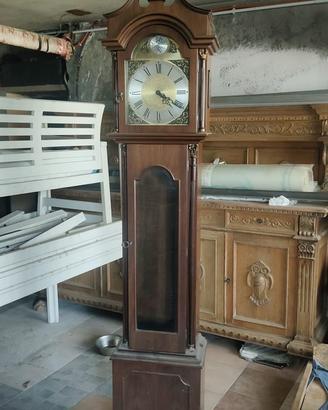 Orologio a pendolo a colonna da terra