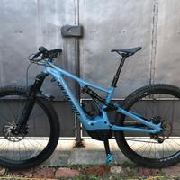 Specialized m5 turbo levo 700