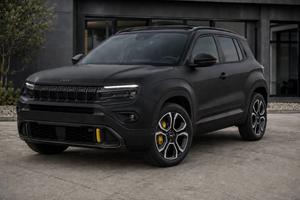 Jeep Avenger summit con wrapping