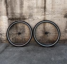 Coppia ruote bici da corsa