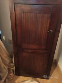 Comodini Indonesiani