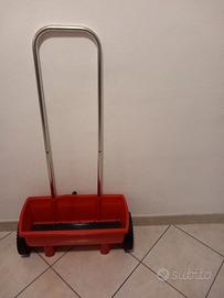 Carrello spargitore universale 
