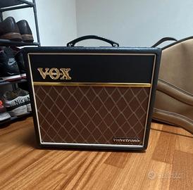 Amplificatore VOX VT20+ multieffetto
