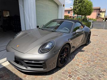 Porsche 911.992.01 GTS cabrio