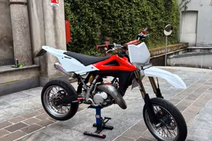 HUSQVARNA SM 125