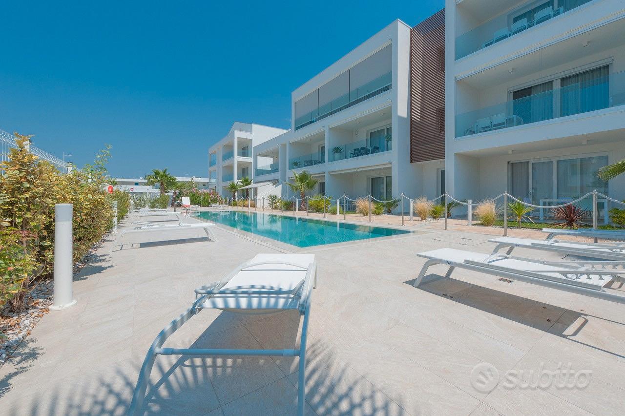 JESOLO - Appartamento 2 camere con giardino e pisc - Vista 3