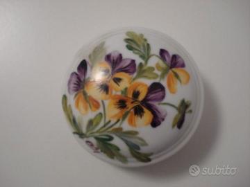 portagioie in ceramica dipinto a mano