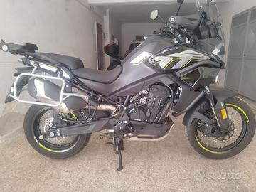 CF MOTO 800 EXPLORER
