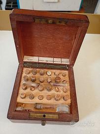 Antica scatola da orologiaio
