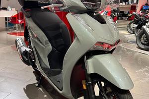 Honda SH 125 KM ZERO DEL 10/2025 a 48euro al mese 