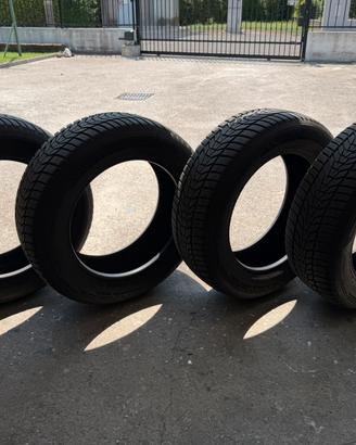 Pneumatici invernali hankook 235/60/18