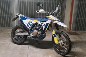 Husqvarna 701 del 2022 perfetta
