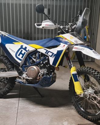Husqvarna 701 del 2022 perfetta