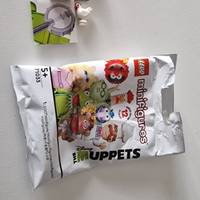 Lego the muppets minifigure gonzo