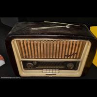 RADIO VINTAGE TELEFUNKEN 