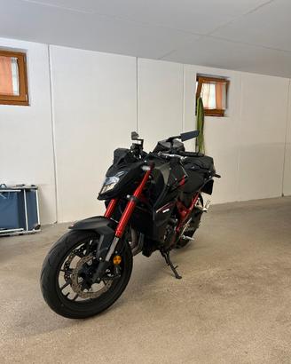 Honda cb750 Hornet Depo A2