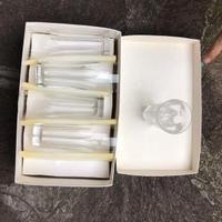 Stock bicchieri varie forme e dimensioni