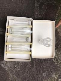 Stock bicchieri varie forme e dimensioni