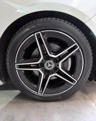 Cerchi con gomme 18 AMG mercedes