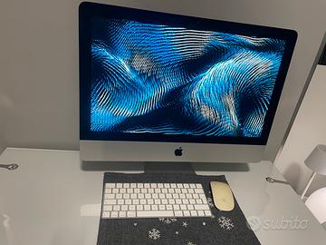 Apple iMac 21.5" Slim 2017 - 8GB RAM / 1TB