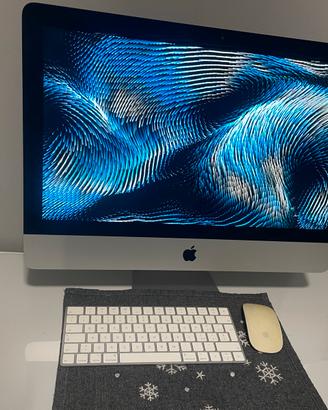 Apple iMac 21.5" Slim 2017 - 8GB RAM / 1TB