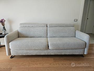 Divano letto matrimoniale